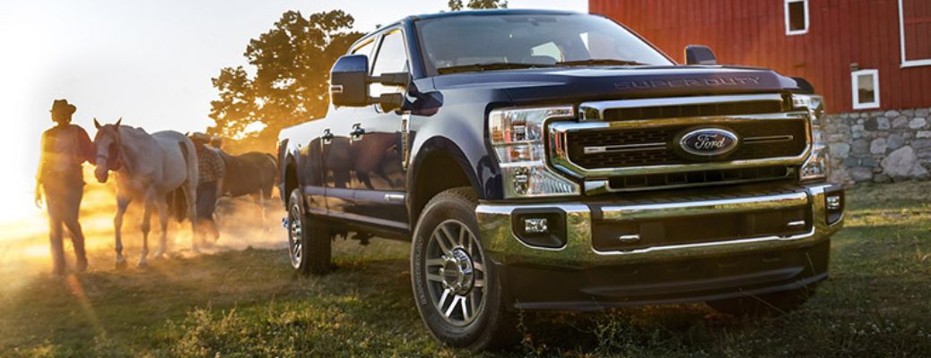 2020 Ford Super Duty front view in grass