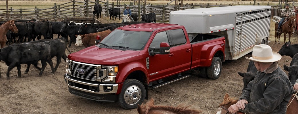 2020 Ford F-450 Lariat front view towing a trailer