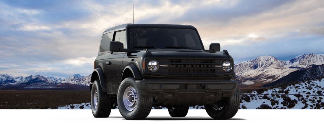 2021 Ford Bronco Base trim level by mountains