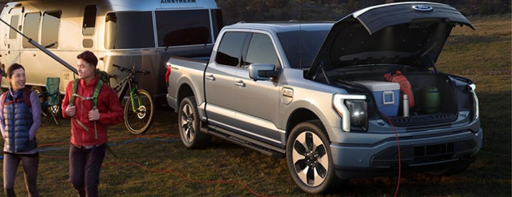 2022 Ford F-150 Lightning trunk open