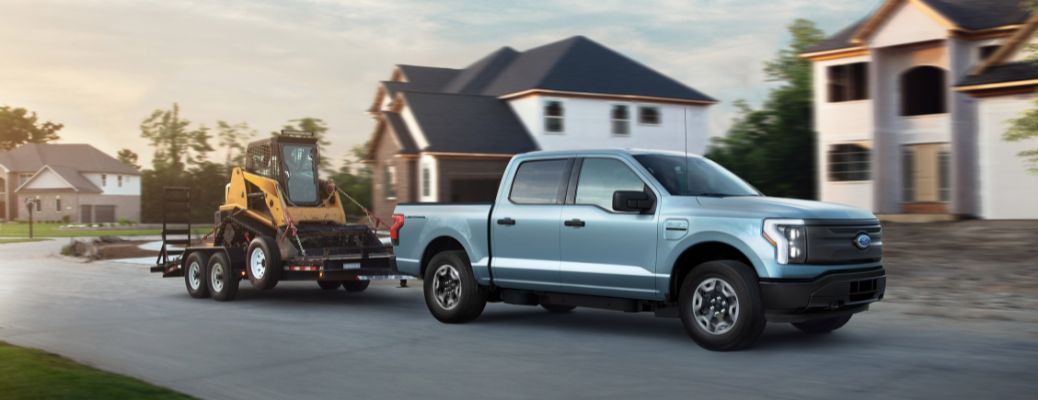 2022 Ford F-150 Lightning towing equipment