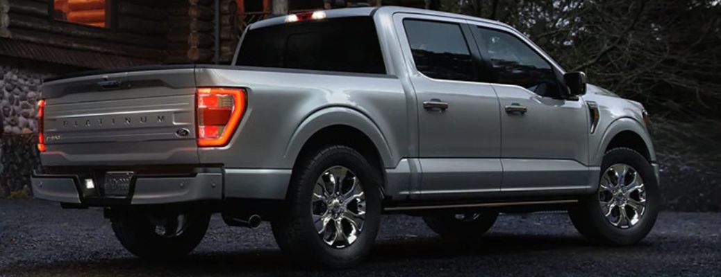 2022 Ford F-150 side and rear view