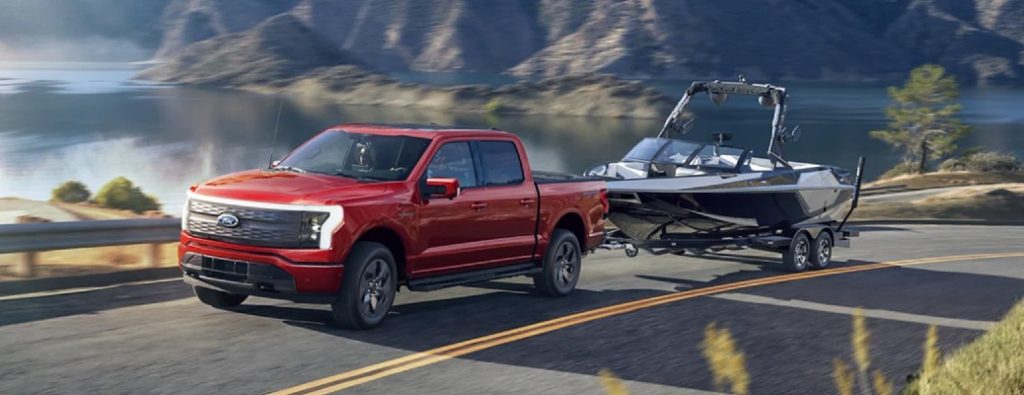 Ford Dynamic How does Dynamic Hitch Assist work in my Ford? - Sherwood Ford