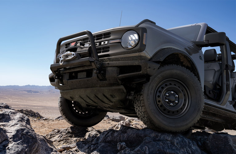 2021 Ford Bronco tires and front end