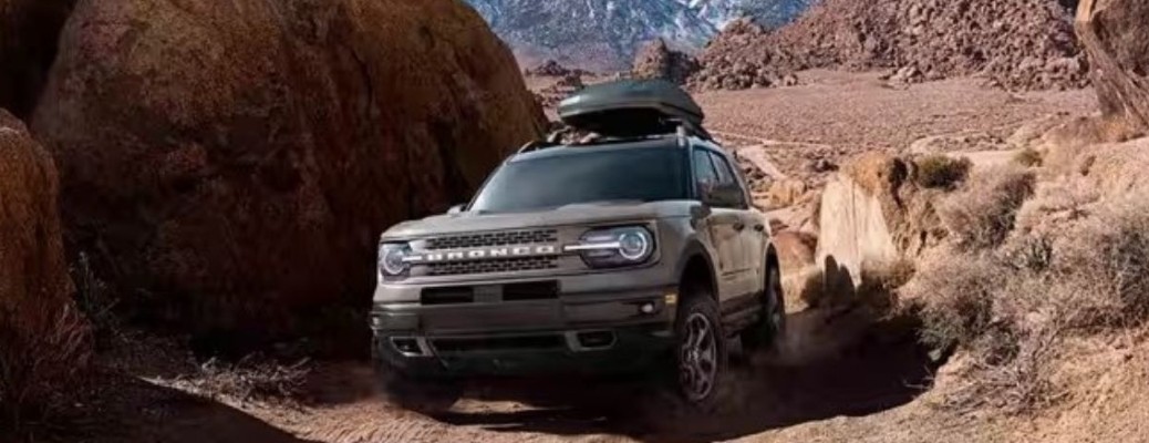 2024 Ford Bronco Sport Badlands front view on rocks