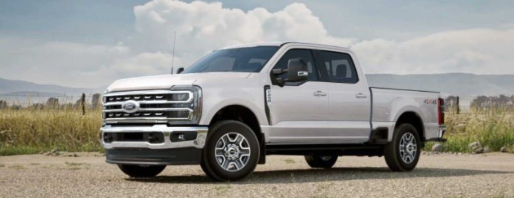 2025 Ford Super Duty Star White Metallic