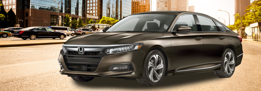 Connectivity Features on the 2018 Accord