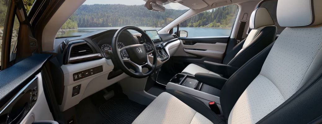 cockpit of the 2027 Honda Odyssey