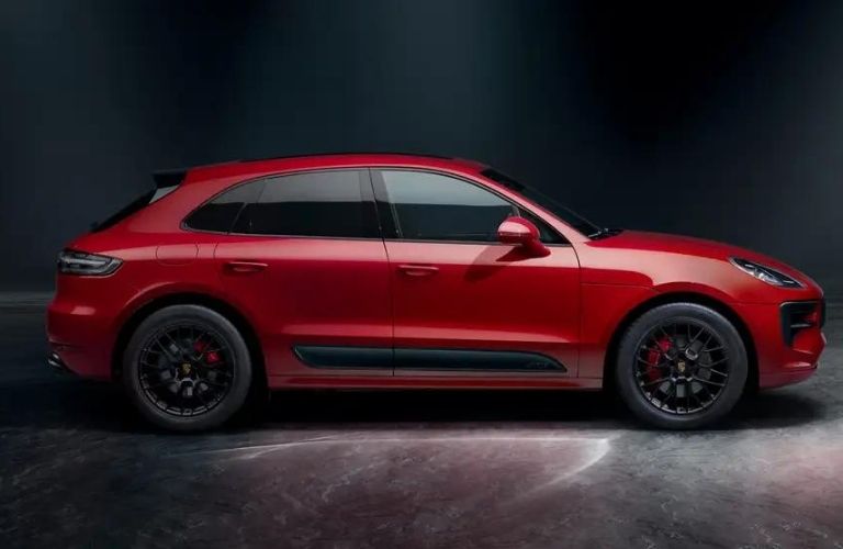 2021 Porsche Macan side view