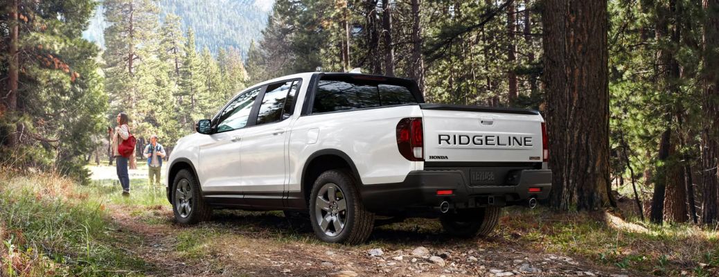 rear quarter view of the 2025 Honda Ridgeline