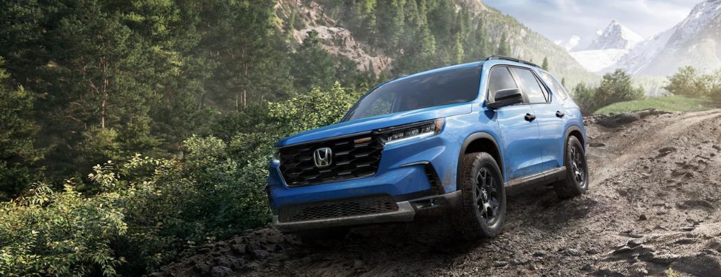 front quarter view of the 2025 Honda Pilot