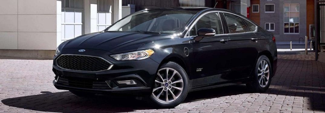 What voice commands are available on the 2018 Ford Fusion?