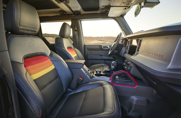 2025 Ford Bronco front seats