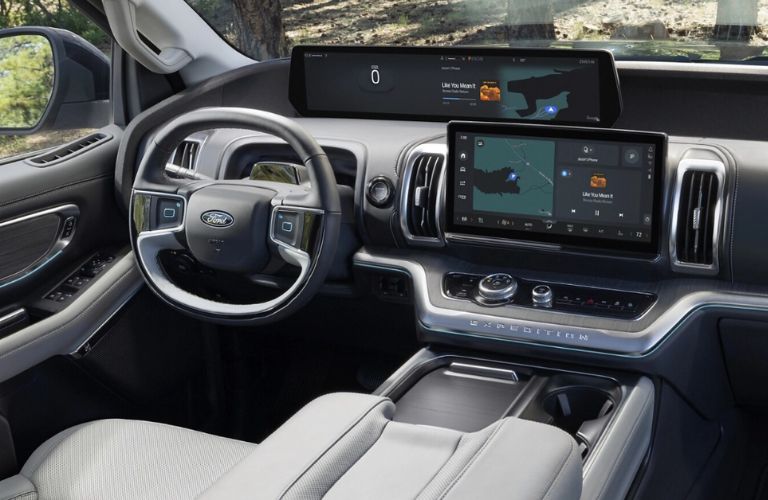 2025 Ford Expedition front interior