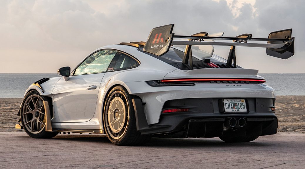 Manthey Kit equipped 911 GT3 RS rear view