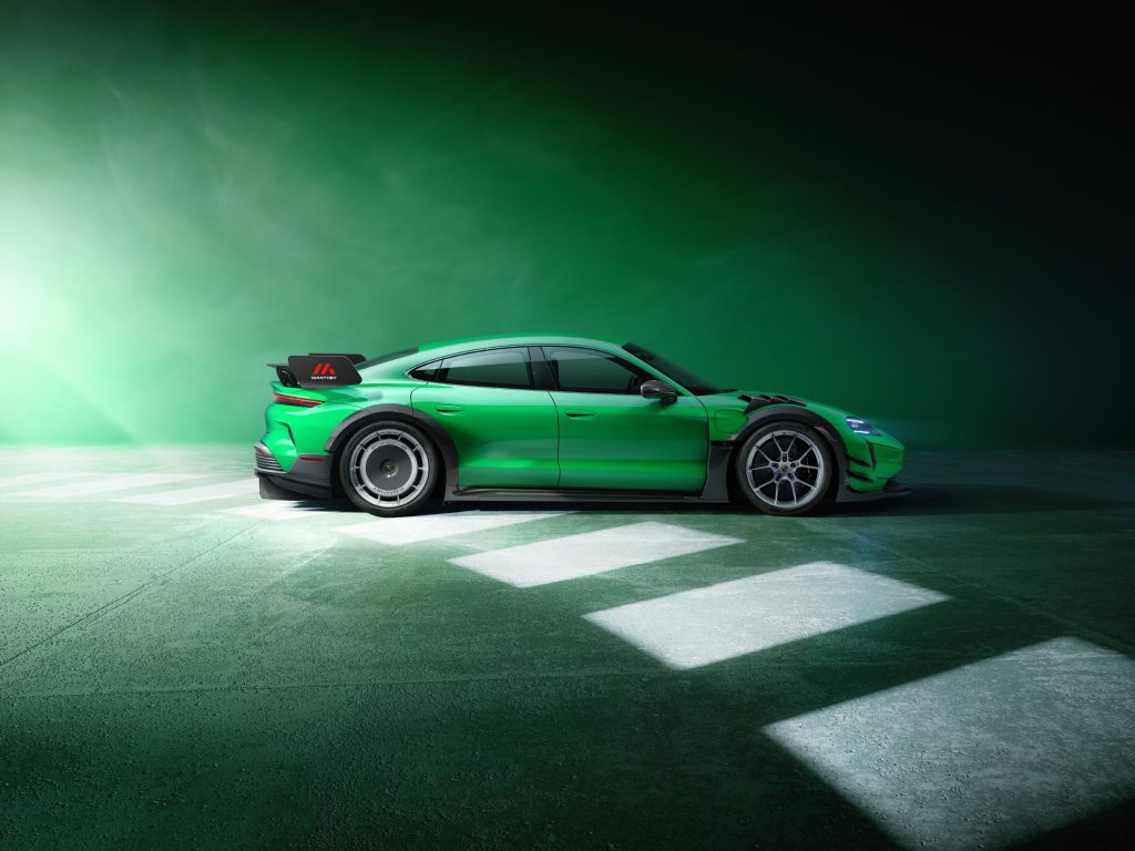Taycan Turbo GT Manthey Kit Nürburgring Record | Champion Porsche