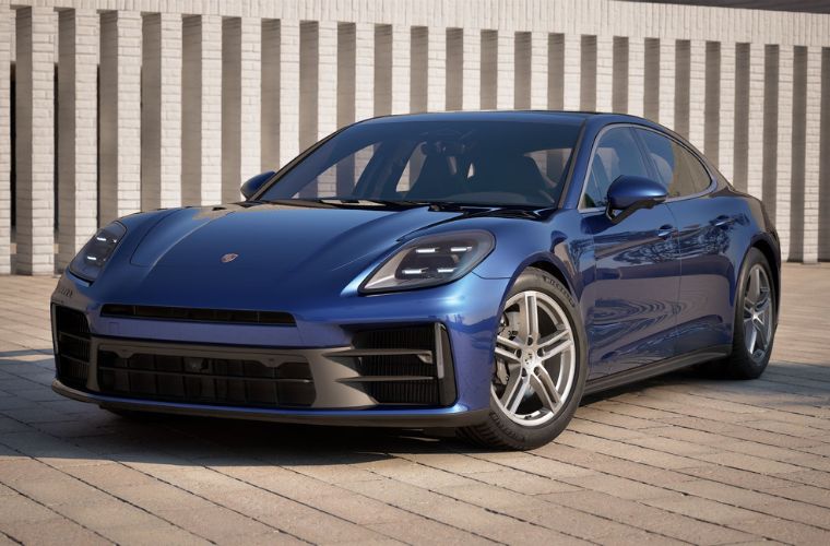 2026 Porsche Panamera exterior front view