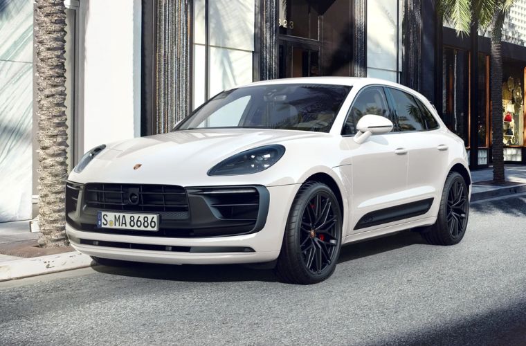 2026 Porsche Macan GTS exterior front view