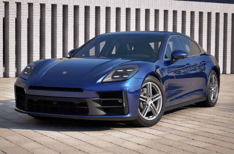 2027 Porsche Panamera 4 exterior front view