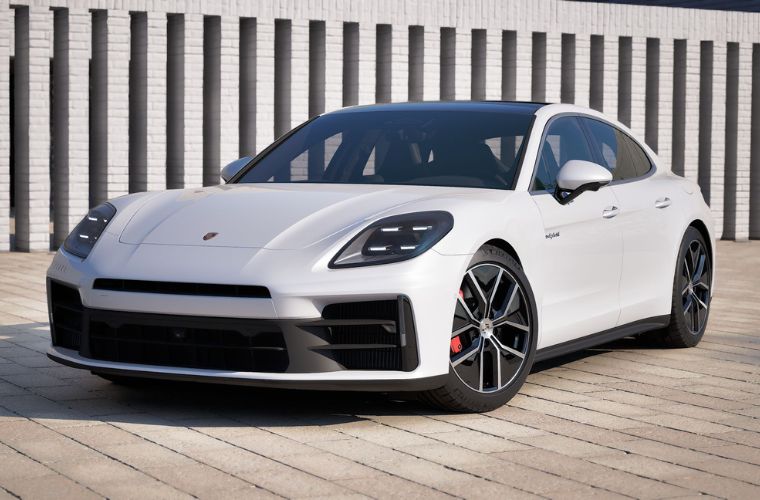 2027 Porsche Panamera 4S E-Hybrid exterior front view