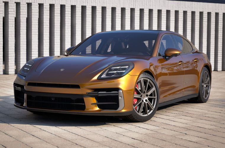 2027 Porsche Panamera Turbo E-Hybrid exterior front view