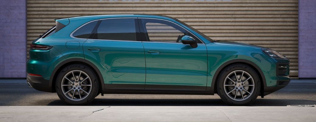 2027 Porsche Cayenne exterior side view
