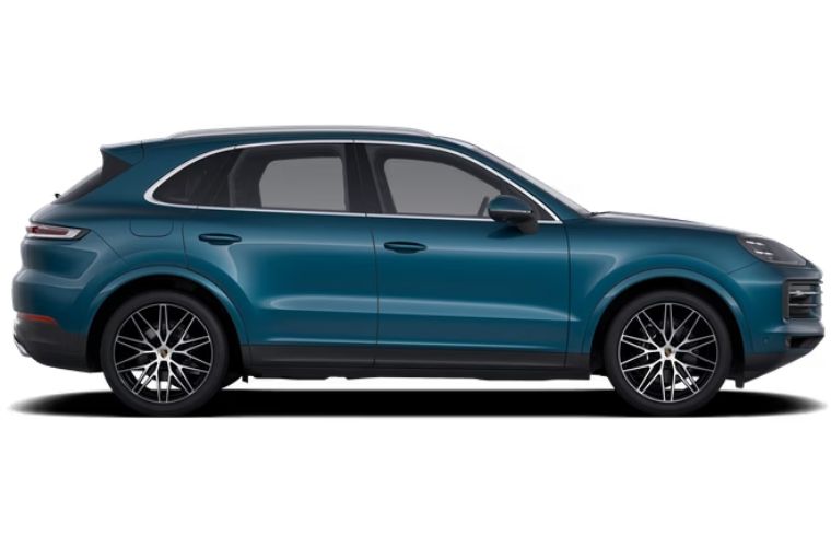 2027 Porshe Cayenne exterior side view
