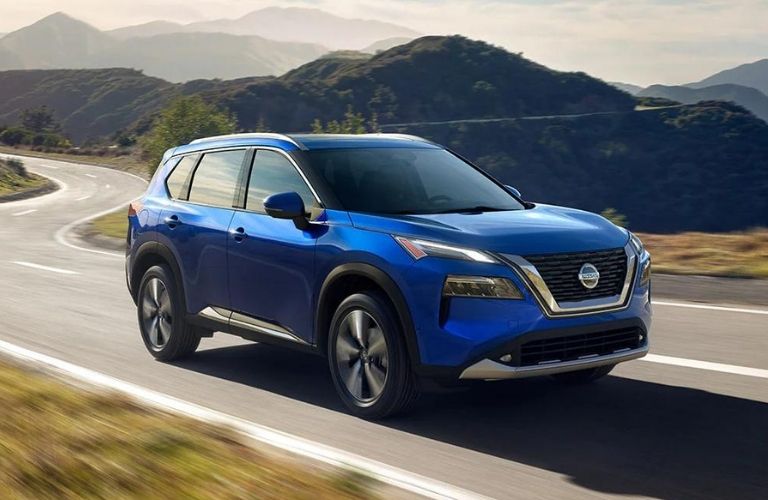 2021 Nissan Rogue side and front view