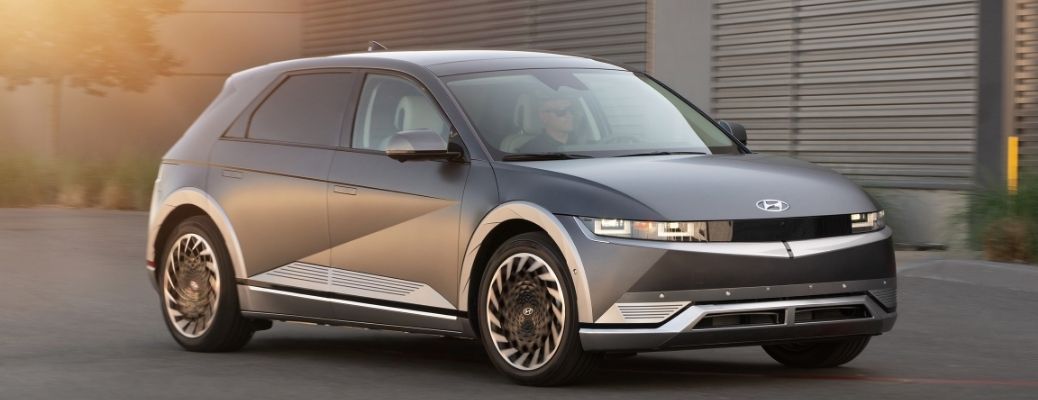 2022 Hyundai IONIQ 5 front quarter view