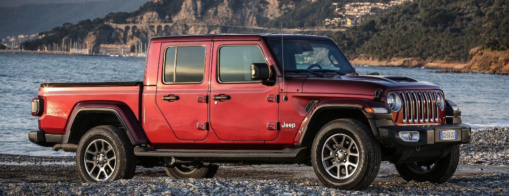 2021 Jeep Gladiator exterior side looks