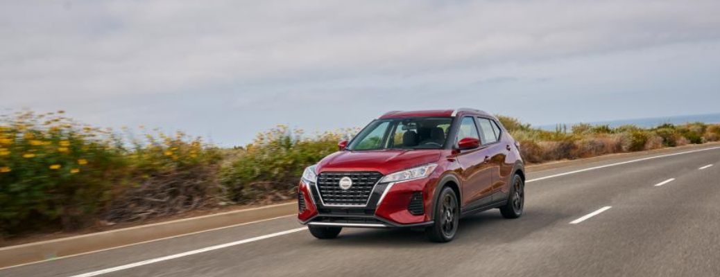 2021 Nissan Kicks on road