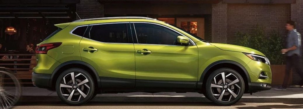 2021 Nissan Rogue side view