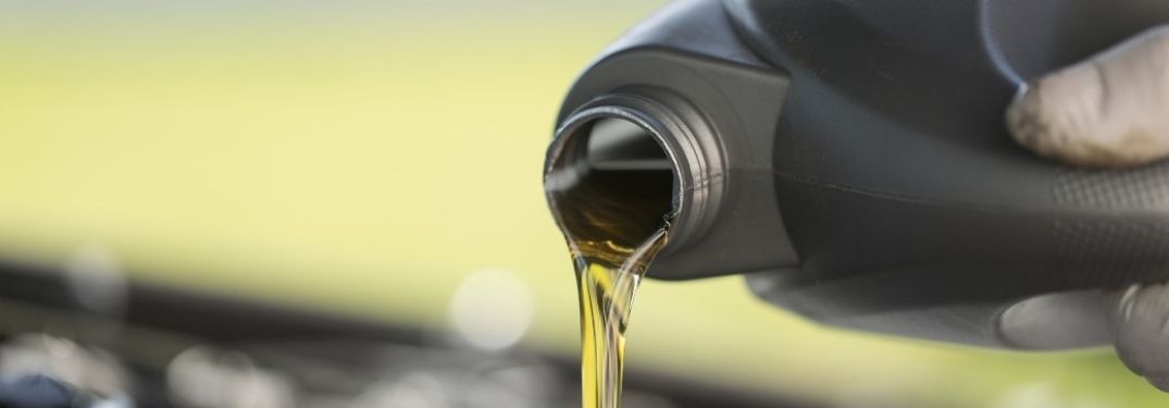 When Is the Right Time For You to Get Your Vehicle's Oil Changed?