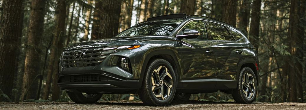 2022 Hyundai Tucson front and side view