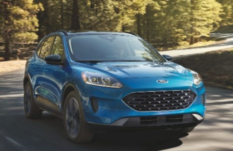 2022 Ford Escape side and front view