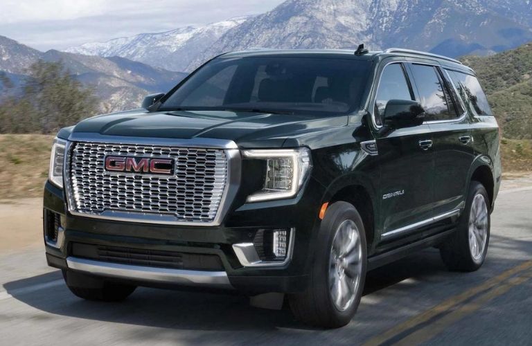 2022 GMC Yukon front and side view