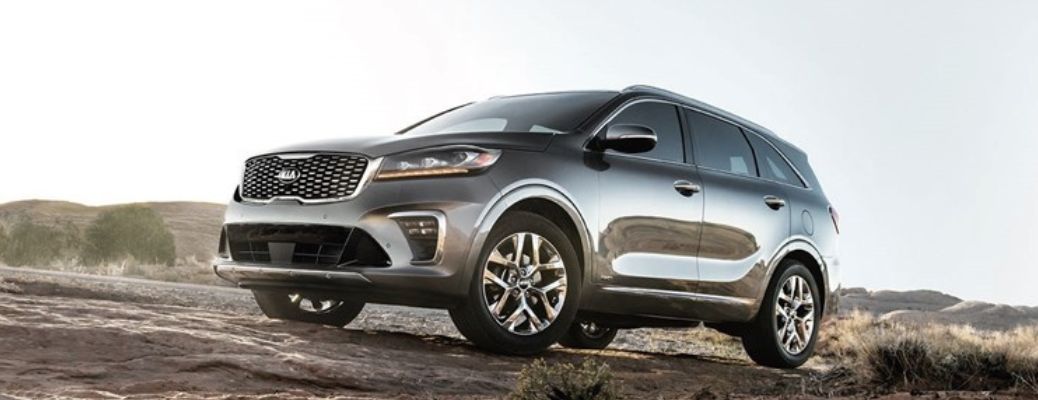 2019 Kia Sorento front and side view
