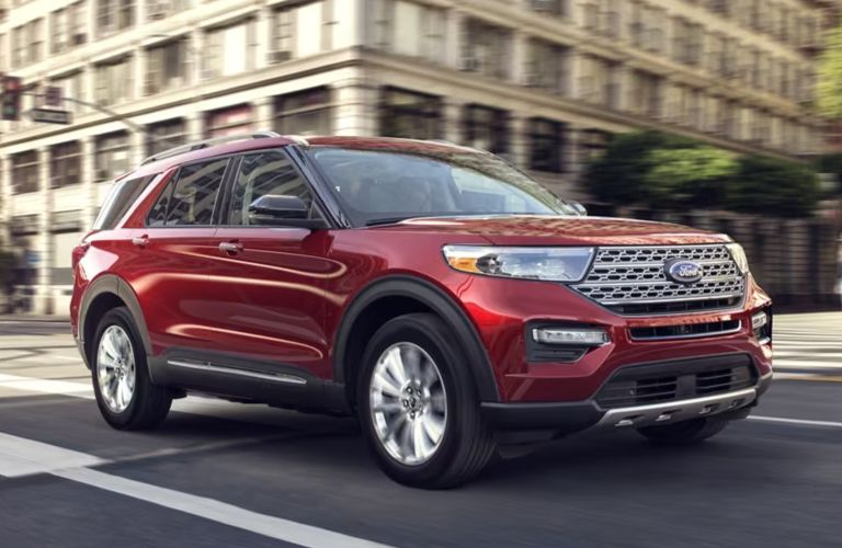 2024 Ford Explorer side and front view