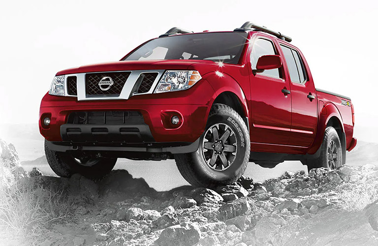 2021 Nissan Frontier front and side view