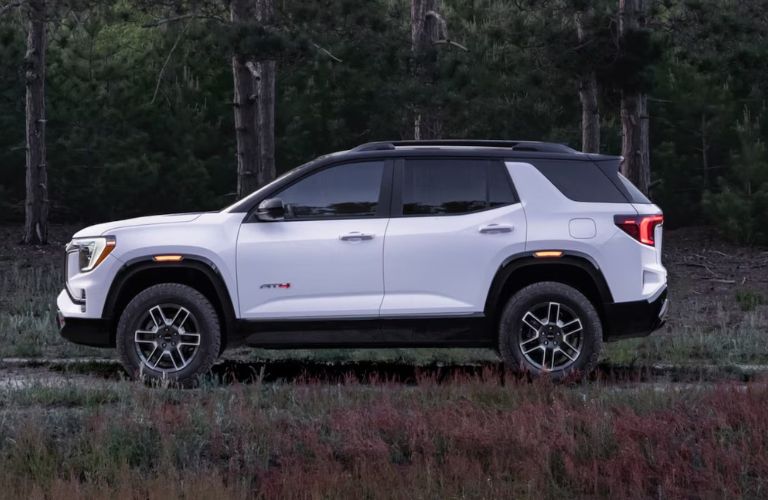 used GMC Terrain side view