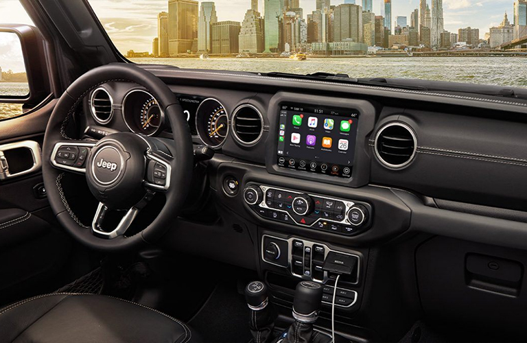 Jeep Gladiator front dashboard