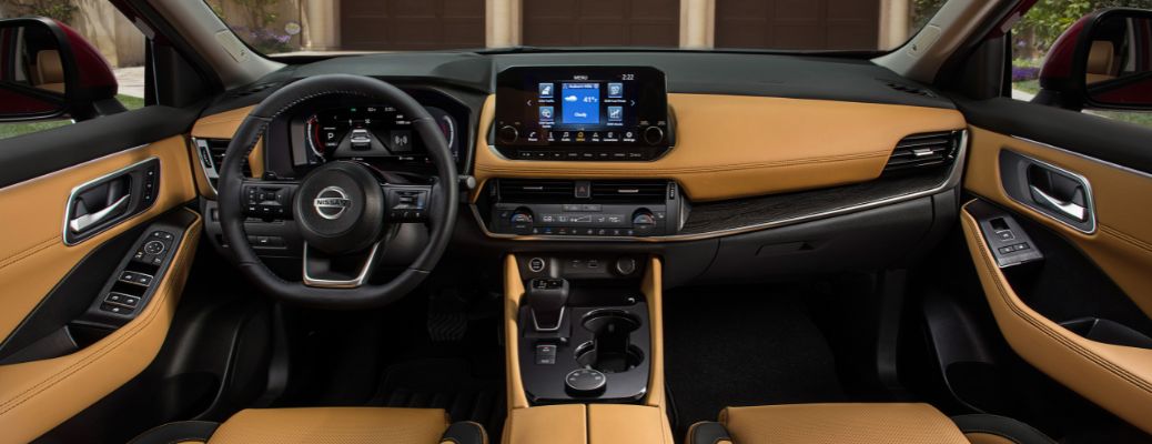 2021 Nissan Rogue front dashboard