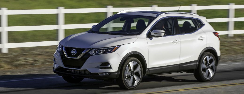 A front left profile photo of the 2020 Nissan Rogue Sport.