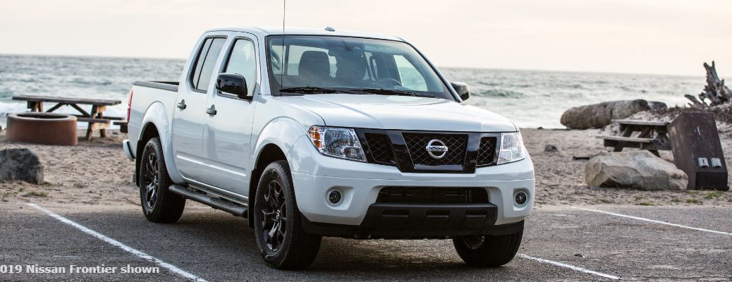 A front-end photo of the 2019 Nissan Frontier.