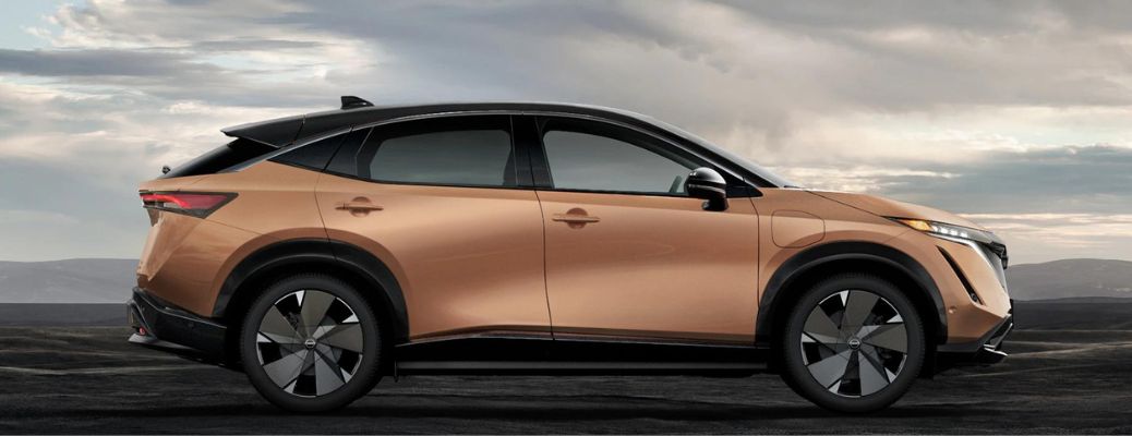 2023 Nissan Ariya exterior side looks