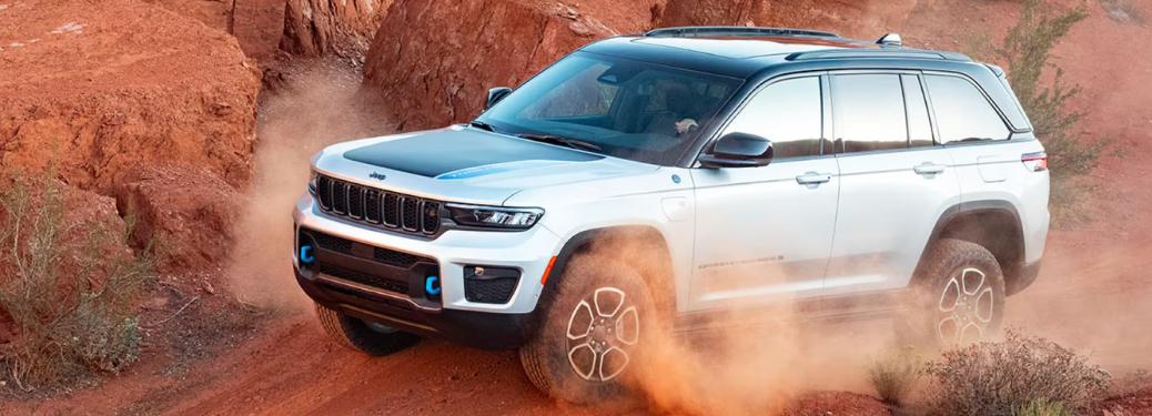 2025 Jeep Grand Cherokee in desert