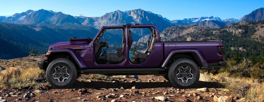 2026 Jeep Gladiator exterior side view