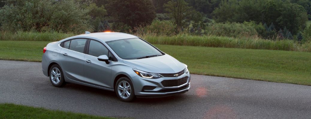 2017 Chevy Cruze side view