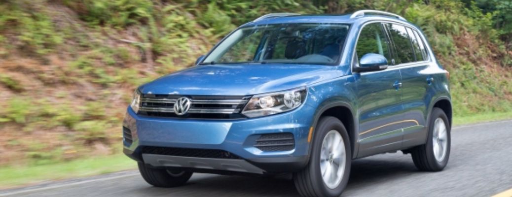 2017 Volkswagen Tiguan front quarter view