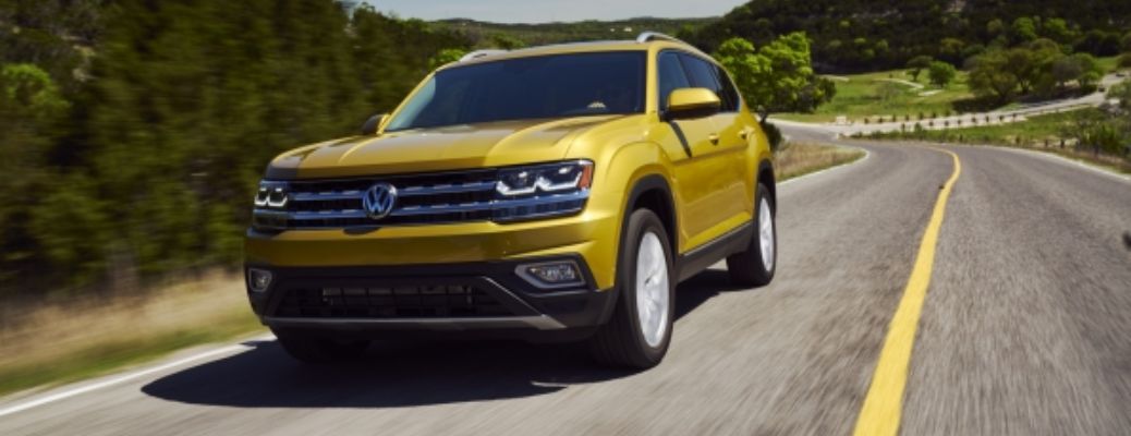 2018 VW Atlas front quarter view